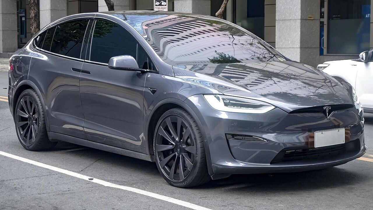 Tesla Model X Long Range Palladium