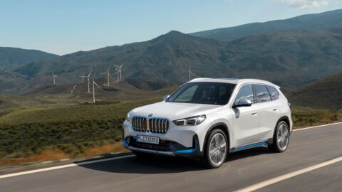BMW iX1 xDrive30